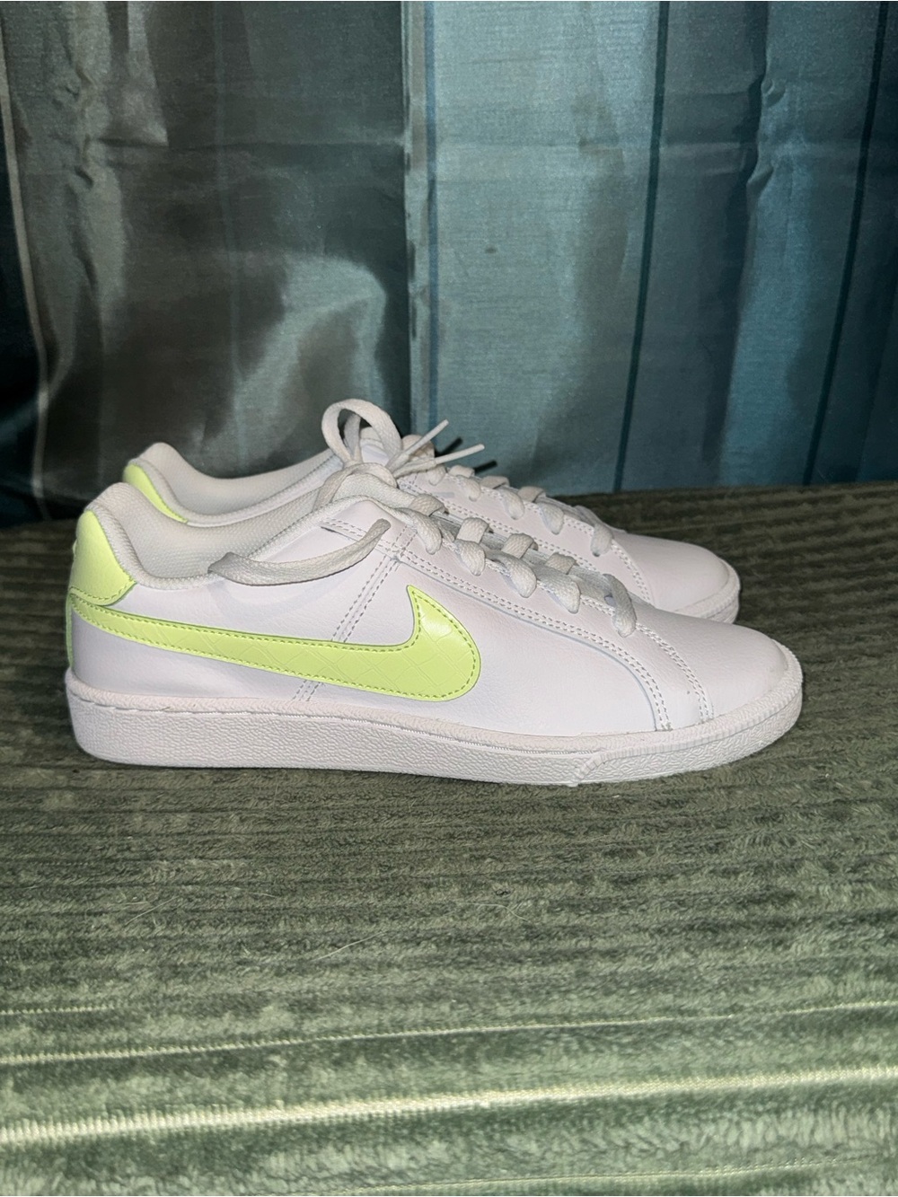 Nike White Sneakers with Neon Yellow Swoosh - New without tags